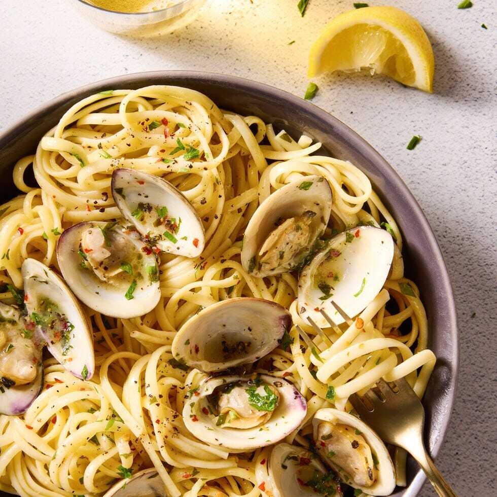 linguini with clams secondary 6512ebb71bb35 41aa0