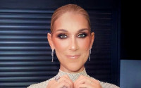 Κλάμα...Celine Dion VS Siri που της λέει πως δεν βρίσκει το Hymne A L'Amour από την Celine Dion