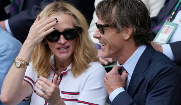 Julia Roberts: Η σπάνια δημόσια εμφάνιση με τον σύζυγό της, Danny Moder στο Wimbledon