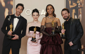 Oscars 2025: Η Demi έχασε το αγαλματίδιο, ο Brody πέταξε την τσίχλα του στη σύντροφό του και η λίστα των νικητών