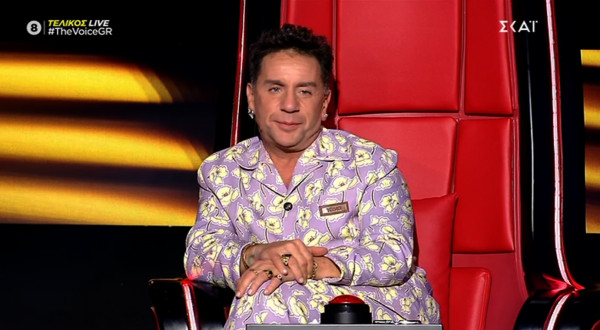 The Voice - Τελικός: «Έσπασε» ο Μαζωνάκης - «Σε μια δύσκολη στιγμή της ζωής μου ήρθατε σαν δώρο Θεού»