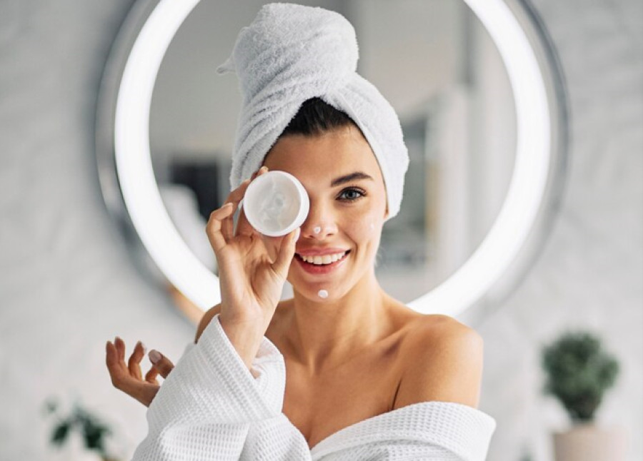 Night skincare: Ότι χρειάζεσαι για μια ολοκληρωμένη βραδινή ρουτίνα περιποίησης