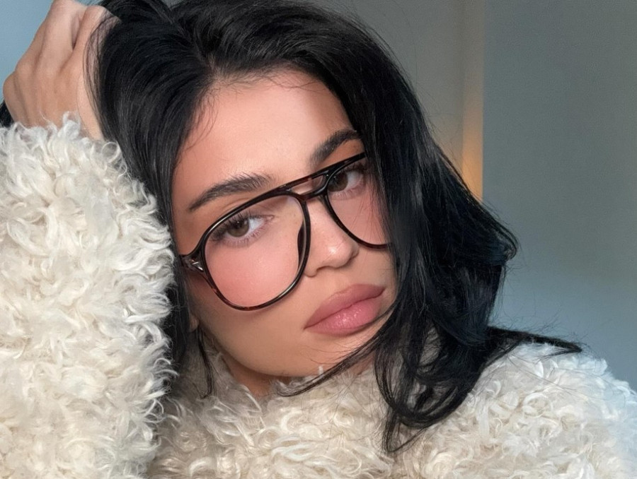 Η Kylie Jenner μόλις υιοθέτησε το signature μανικιούρ της Kendall