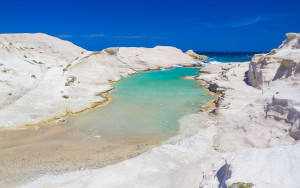 Αυτή η ελληνική παραλία βρίσκεται ανάμεσα στις 20 καλύτερες του κόσμου